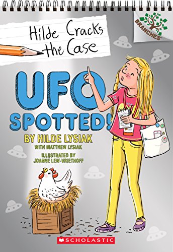 HILDE CRACKS THE CASE #4: UFO SPOTTED! (A BRANCHES BOOK) book cover