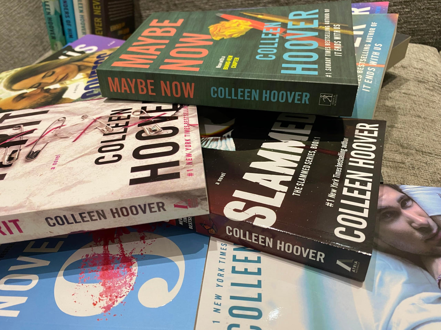 Colleen Hoover 19-Book Collection Set – It Ends With Us, It Starts With Us, Ugly Love, November 9, Reminders of Him, Confess & More