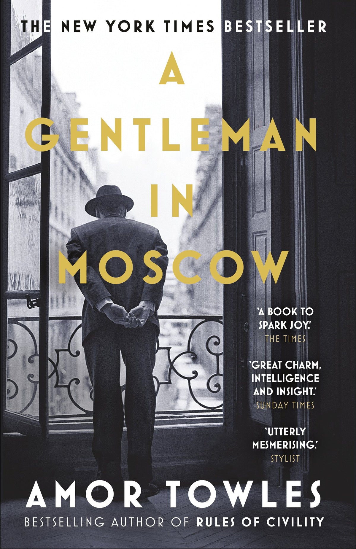 Gentleman In Moscow, A book cover
