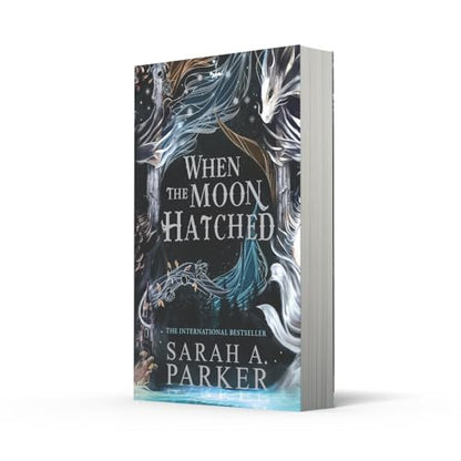 When the Moon Hatched: The international bestselling sensation: Book 1 (The Moonfall Series): The #1 SUNDAY TIMES bestselling sensation