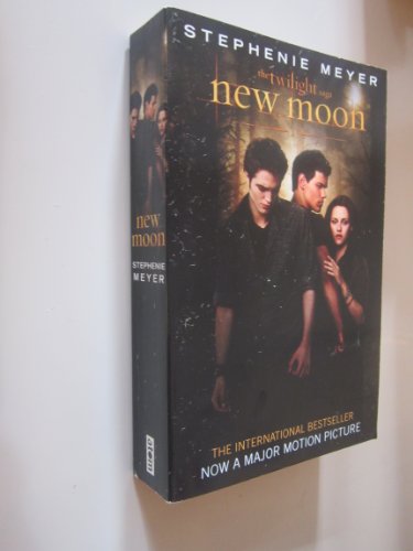 NEW MOON (WHITE COVER) book cover