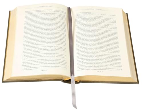 Charles Dickens Four Novels: The Adventures of Oliver Twist, a Christmas Carol, Great Expectations, a Tale of Two Cities (Leather-bound Classics)