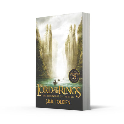 The Fellowship of the Ring: Exclusive anniversary edition of The Lord of the Rings celebrating the epic movie trilogy: Book 1
