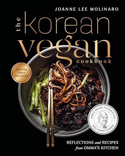The Korean Vegan Cookbook: Reflections and Recipes from Ommas Kitchen book cover