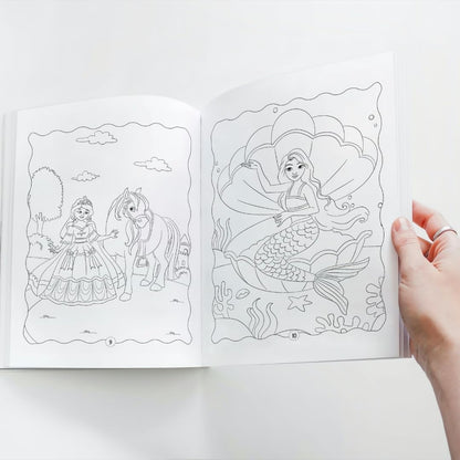 Princesses Colouring Book for Kids - Colouring Activity Book - Gift to children for painting, drawing and colouring - Age 2+ - Activity Colouring Book for Children