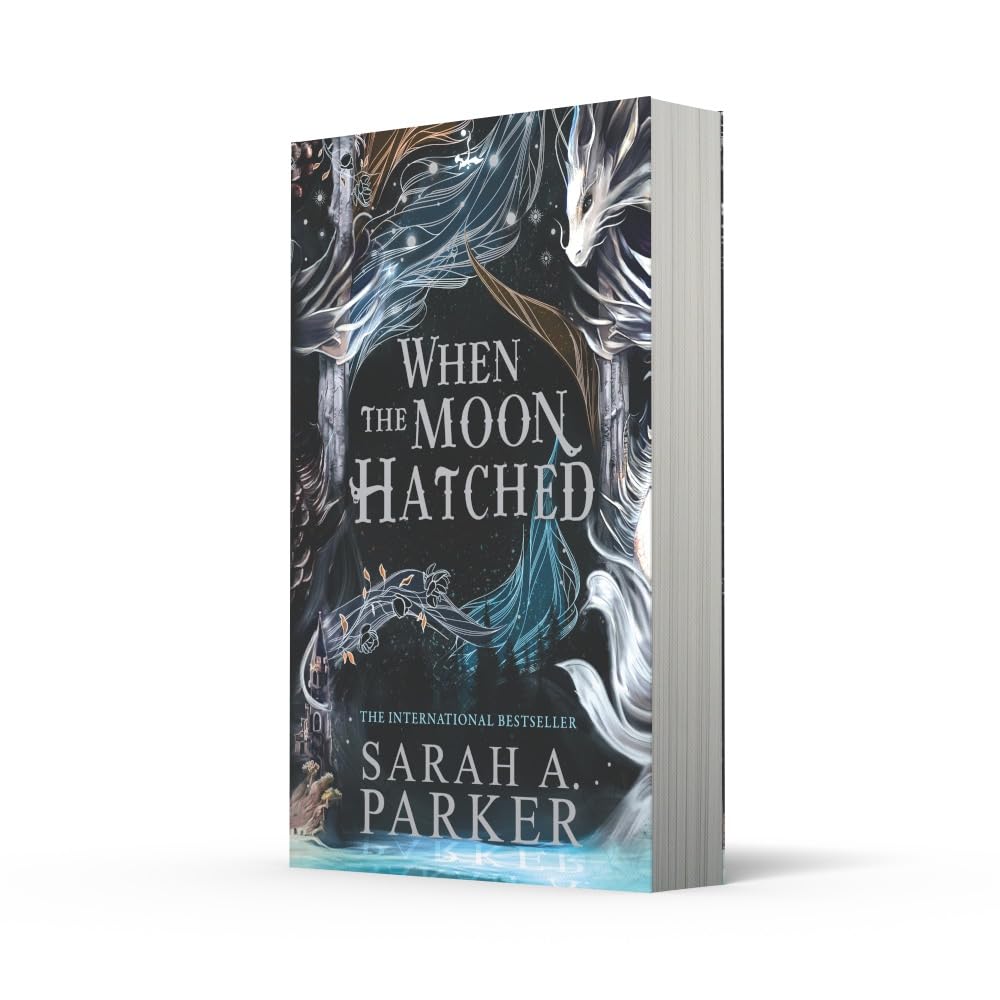 When the Moon Hatched: The international bestselling sensation: Book 1 (The Moonfall Series): The #1 SUNDAY TIMES bestselling sensation