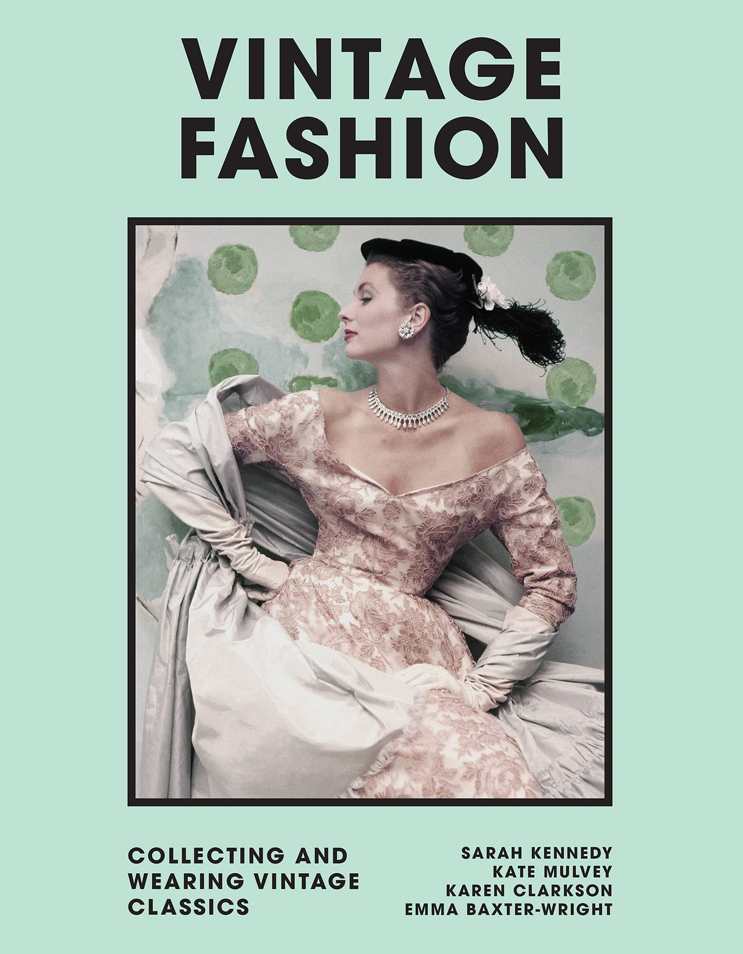 VINTAGE FASHION book cover