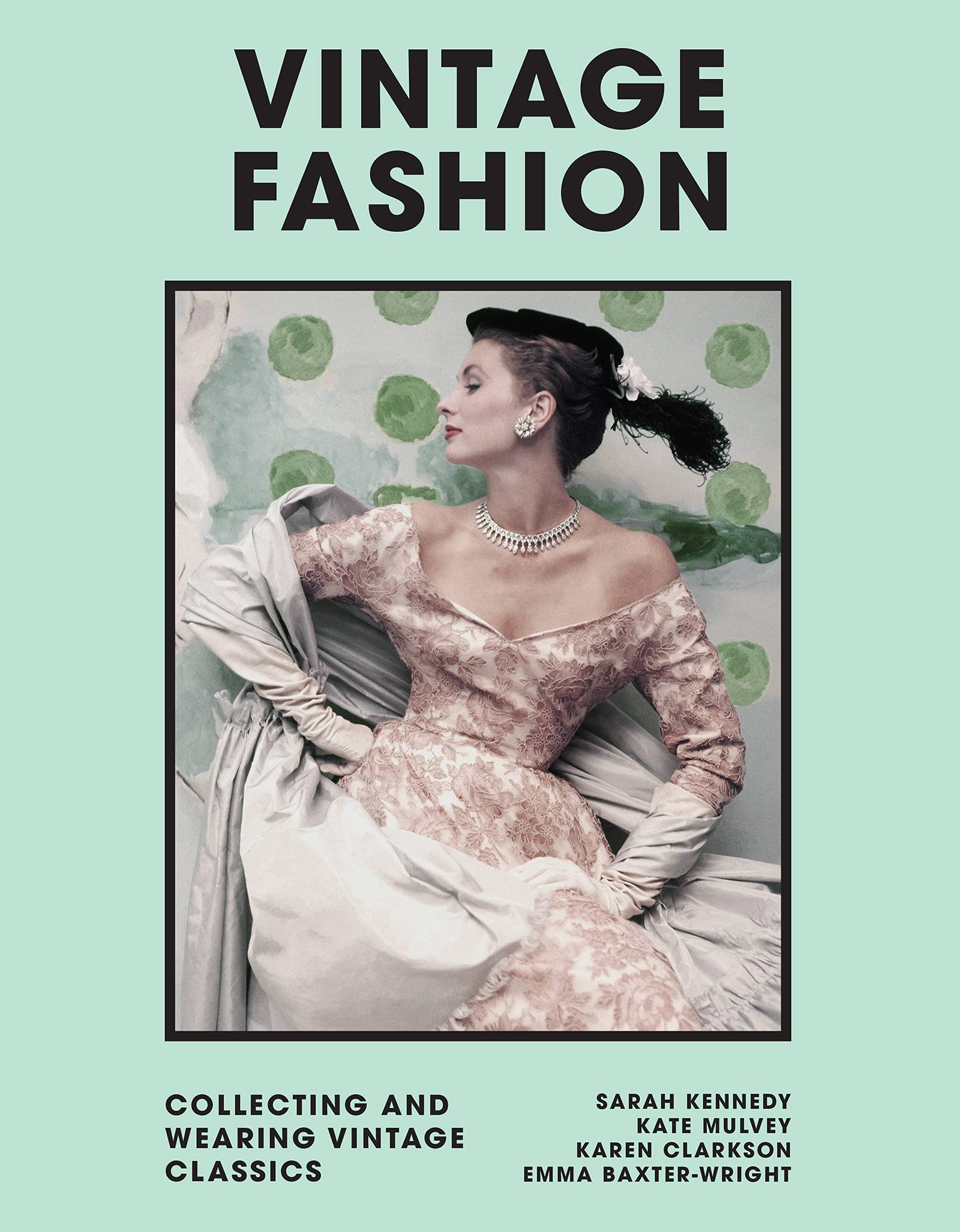 VINTAGE FASHION book cover