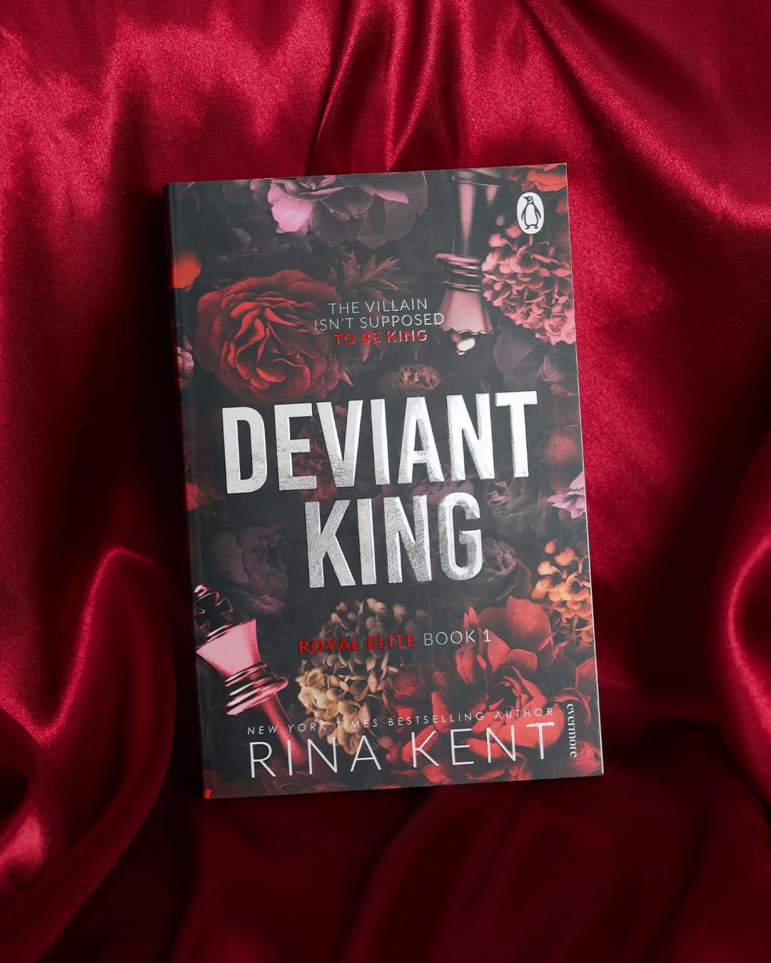 Deviant King: The new dark college romance from the bestselling Legacy of Gods author and TikTok sensation (The Royal Elite Series)