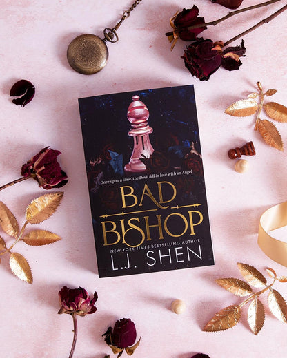 Bad Bishop: Your new favourite dark and steamy romance series (Society of Villains)