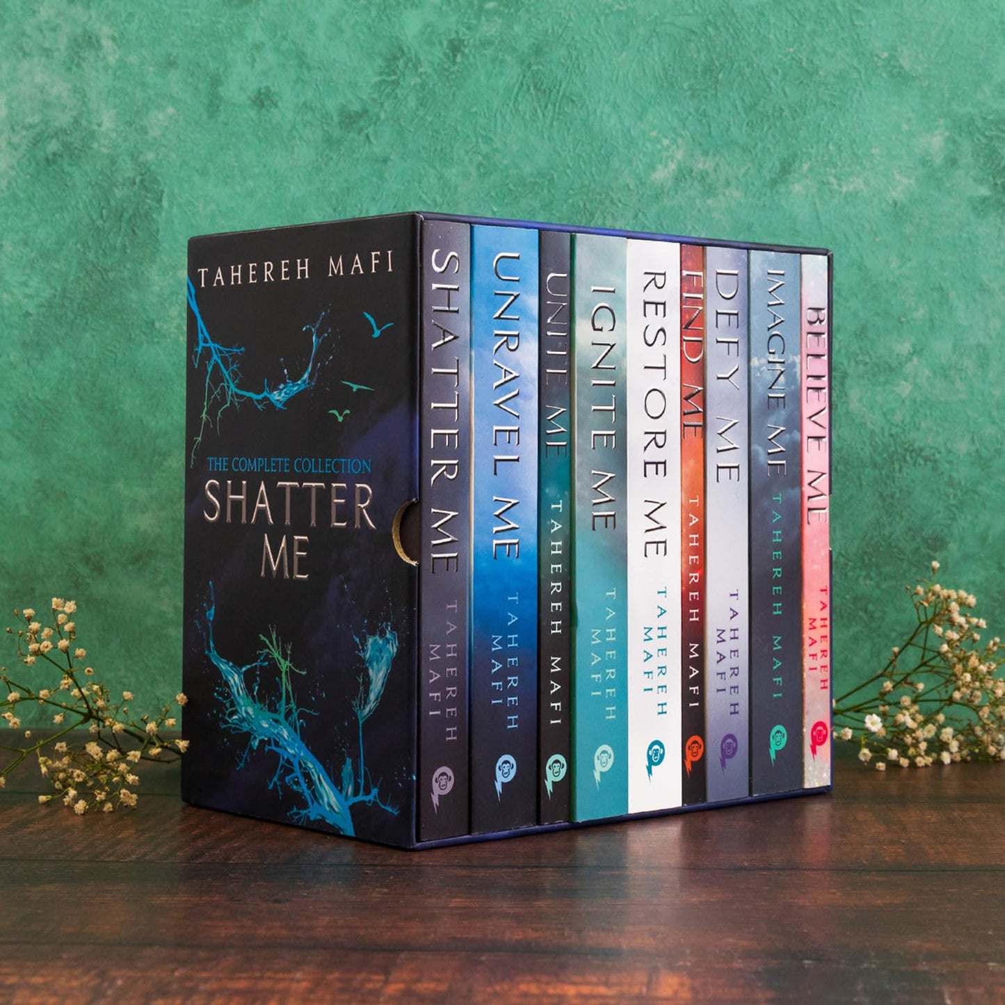 Shatter Me Complete Collection (9-Book Box Set)