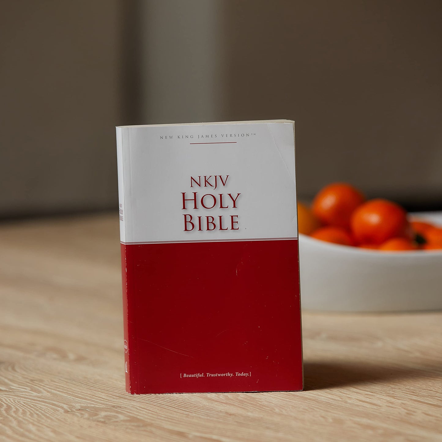 Economy Bible-NKJV: Beautiful. Trustworthy. Today