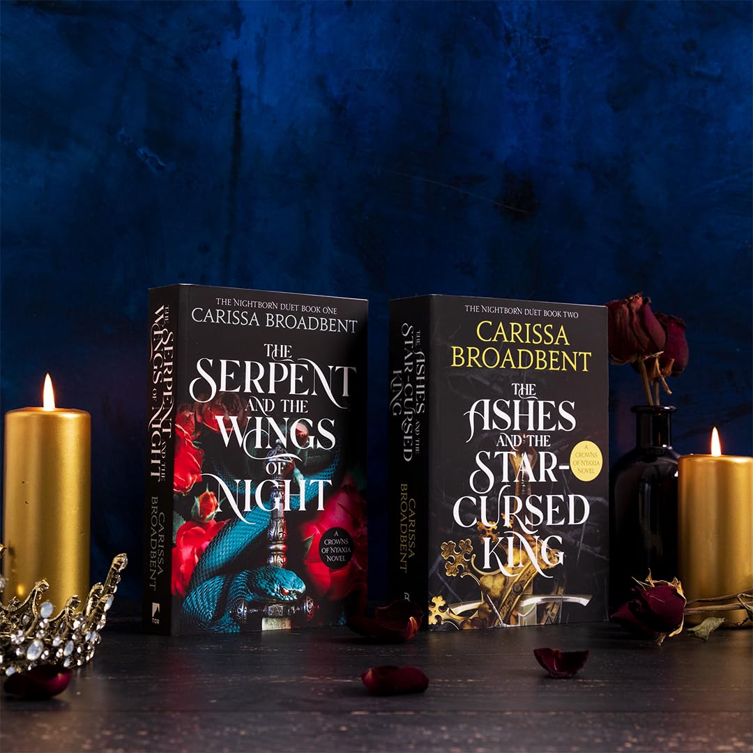 The Ashes and the Star-Cursed King: The heart-wrenching second book in the bestselling romantasy series Crowns of Nyaxia