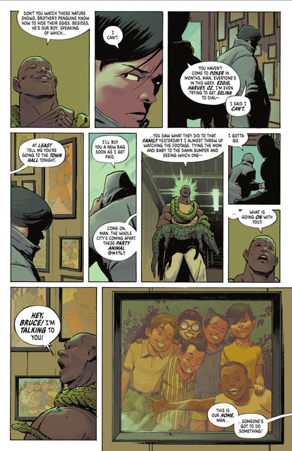 Absolute Batman Vol. 1: The Zoo (Absolute Universe): A Gritty New York Times Bestselling DC Graphic Novel from the Absolute Universe