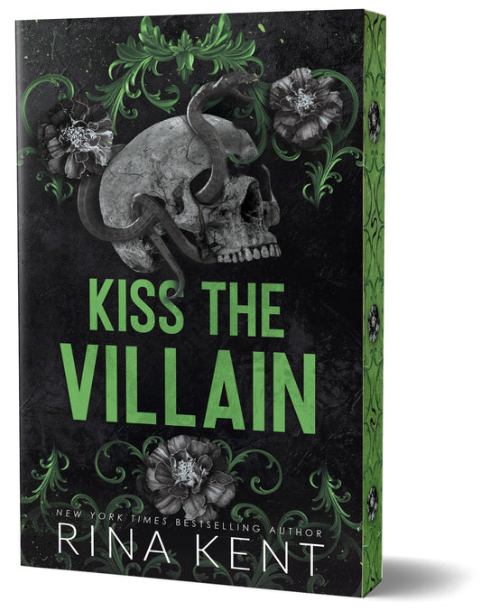 Kiss the Villain (Deluxe Edition)