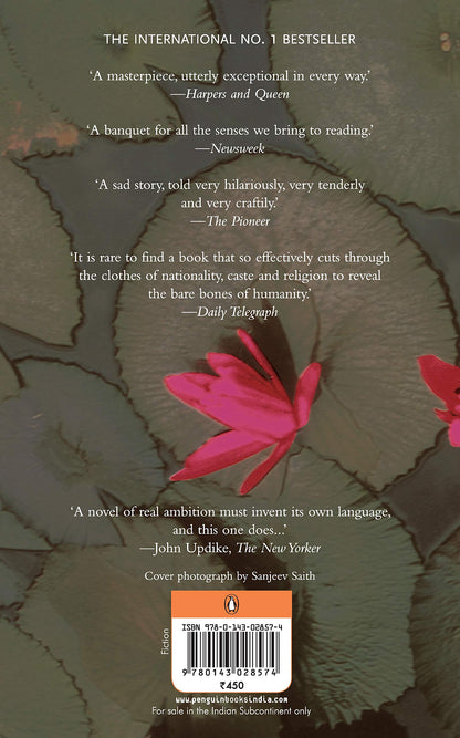 The God of Small Things: Winner of the Booker Prize (1997), English fiction novel by award winning author