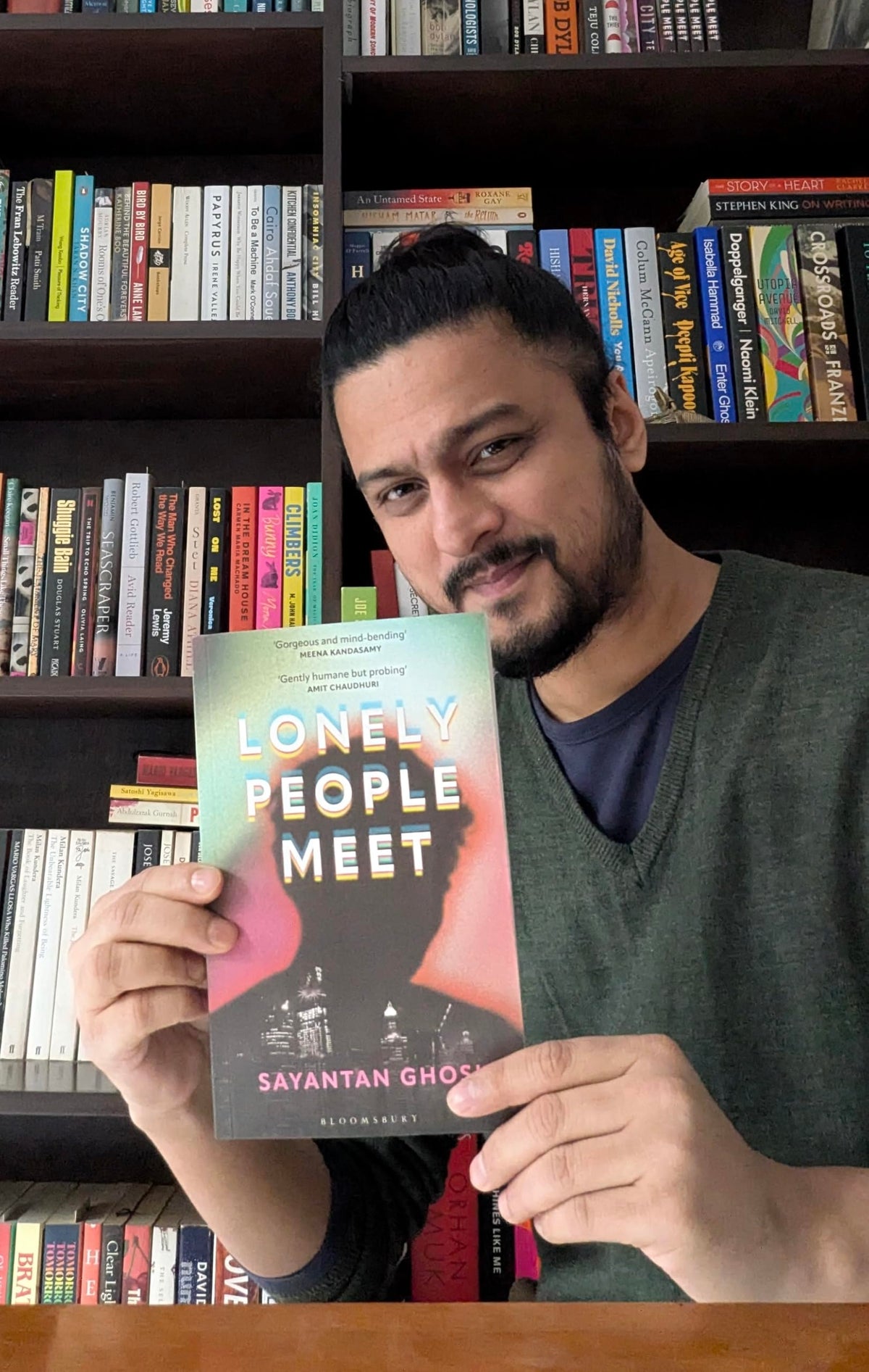 Lonely People Meet: A Genre-Bending Speculative Thriller | Contemporary Indian Literary Fiction Novel | Sayantan Ghosh