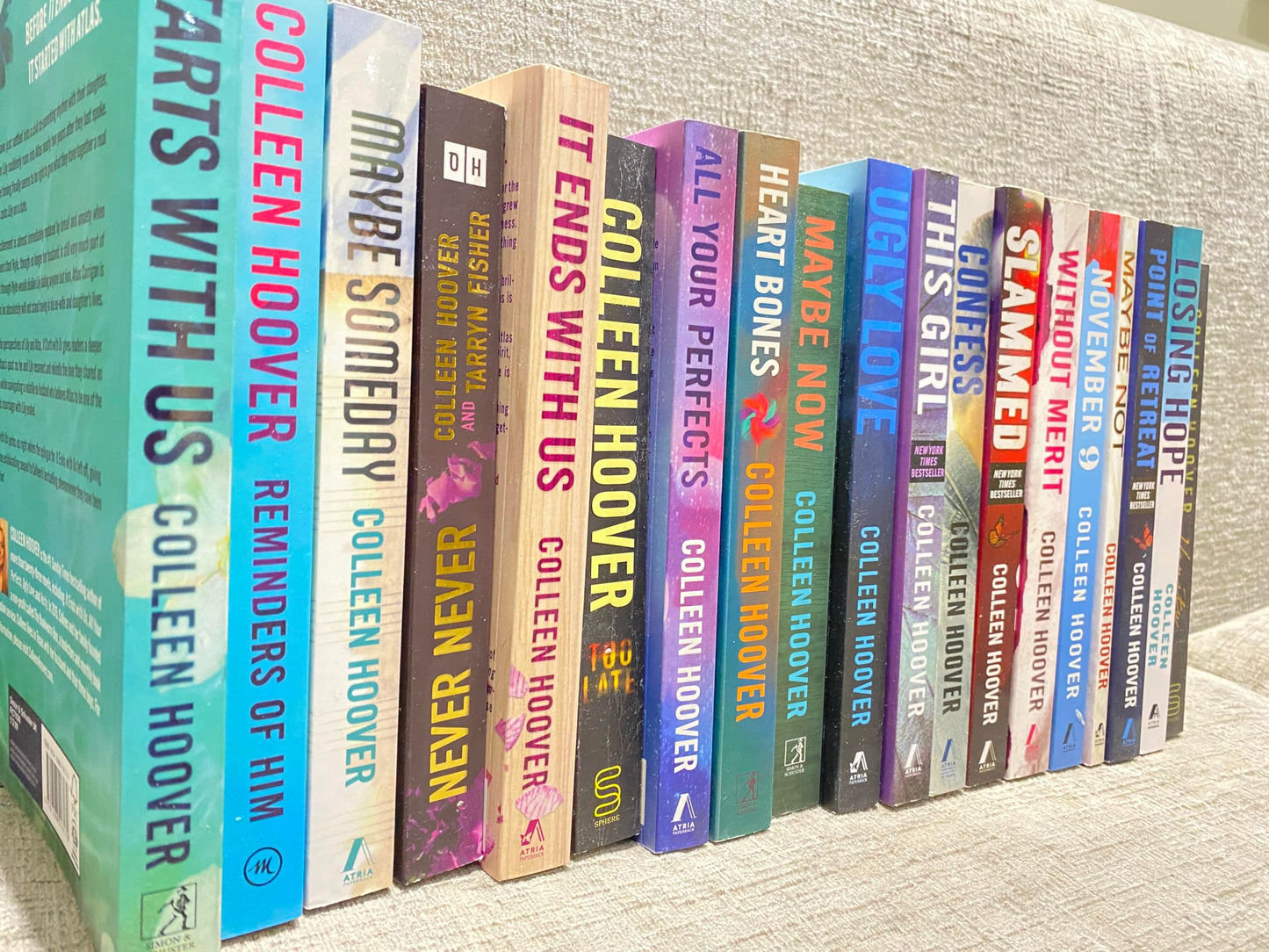 Colleen Hoover 19-Book Collection Set – It Ends With Us, It Starts With Us, Ugly Love, November 9, Reminders of Him, Confess & More